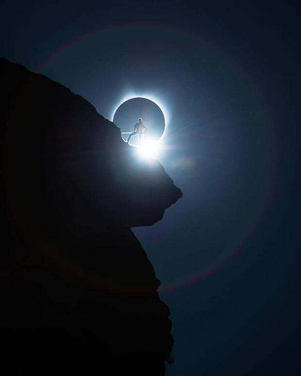 best-Oregon-Eclipse-shot-by-Ted-Hesser.jpg